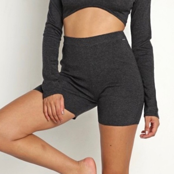 NWT Calvin Klein Sweater Lounge Sleep Short in Charcoal Heather - Picture 1 of 10